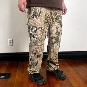 Cabelas Real Tree Cargo Pants
